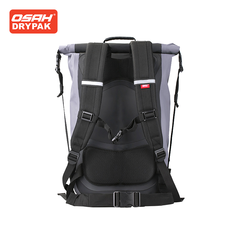 OSAH حقيبة دراجة نارية مموهة 3 - مراجعة Motorcycle Gear Wardrobe وسعره